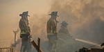 Sofocan bomberos incendio en recicladora