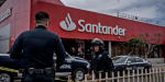 Balean a hombre al interior de Banco Santander del Bulevar Agua Caliente