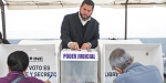 Emite alcalde Ismael Burgueño su voto en las elecciones del Poder Judicial
