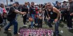 Más de 2 mil juguetes y bicicletas son entregados en evento "Bikers por la Niñez" en Rosarito