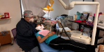 Implementa DIF BC servicio de odontopediatría en albergue temporal de Mexicali