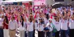 Conmemora BC con autoexploración masiva la lucha contra el cáncer de mama