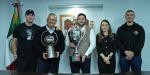 Zonkeys comparte su gloria con Tijuana: presentan trofeos al alcalde Ismael Burgueño