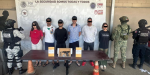 Detienen a “El Licenciado” de 52 años junto a cinco jóvenes con arma de fuego y metanfetamina