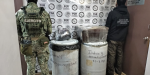 Aseguran en cateo 320 kilos de diversas drogas en colonia Villas del Prado