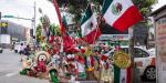 Carritos llenos de colores patrios invaden las calles por el Día de la Independencia