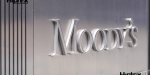 Caen mercados ante la noticia del recorte de tipos: Nasdaq cae un 1% tras la rebaja de Moody’s