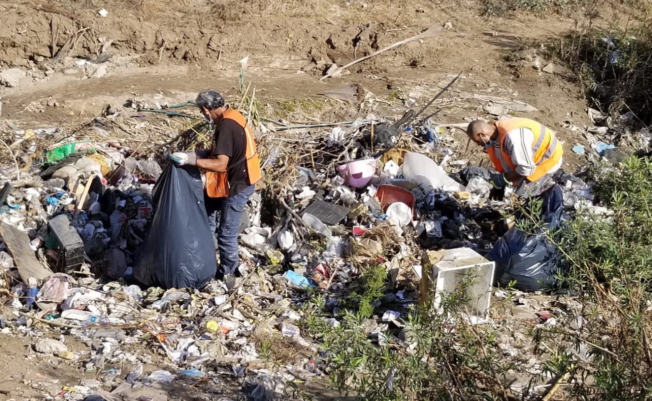 Recogen 2.5 toneladas de basura en el arroyo “El Gallo” de Valle Dorado