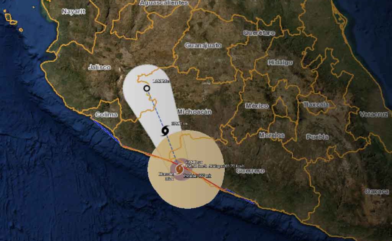 Rick toca tierra en Guerrero como huracán categoría 2