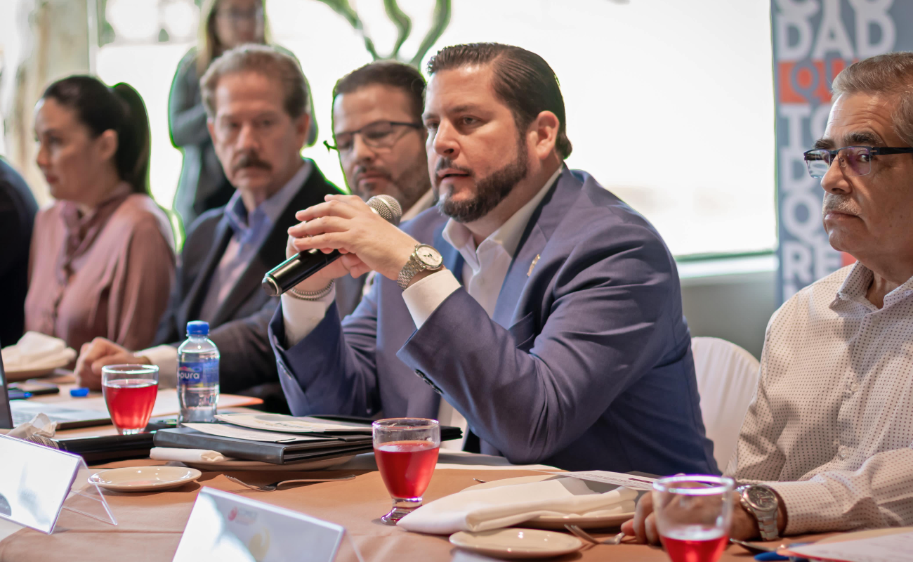 Participa alcalde Ismael Burgueño en reunión mensual de COMICE TTR