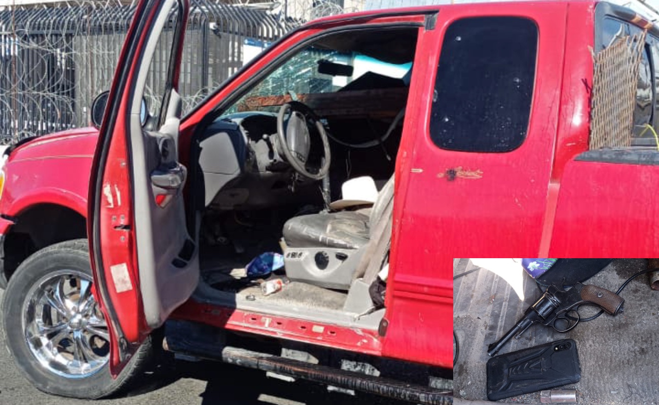 Decomisan revólver dentro de vehículo abandonado en Garita de Otay