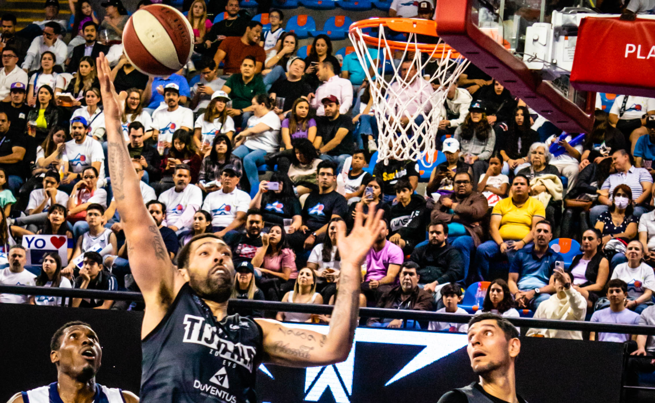 Cae Zonkeys en segundo juego de Serie Inaugural