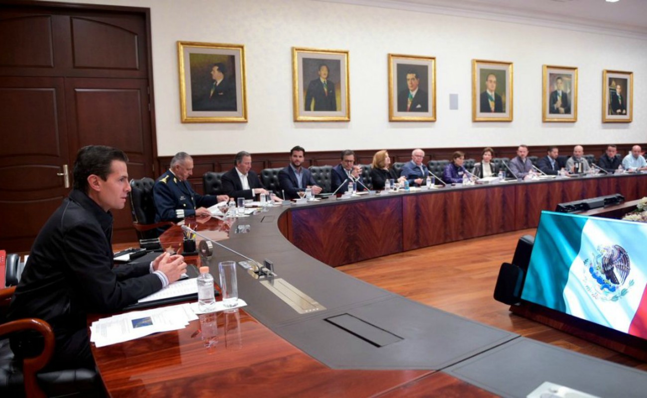 EPN pide a gabinete revisar cooperación con EU