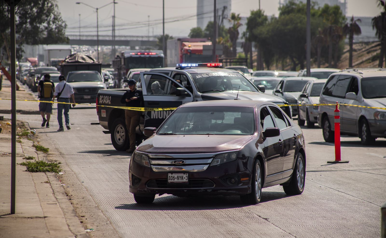 Balean a mujer mientras circulaba por la Vía Rápida Oriente