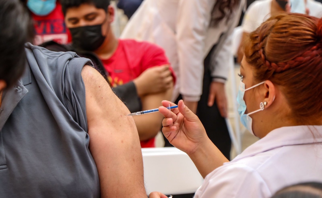 Aplican más de mil vacunas contra Covid-19 en Casa Municipal de Rosarito