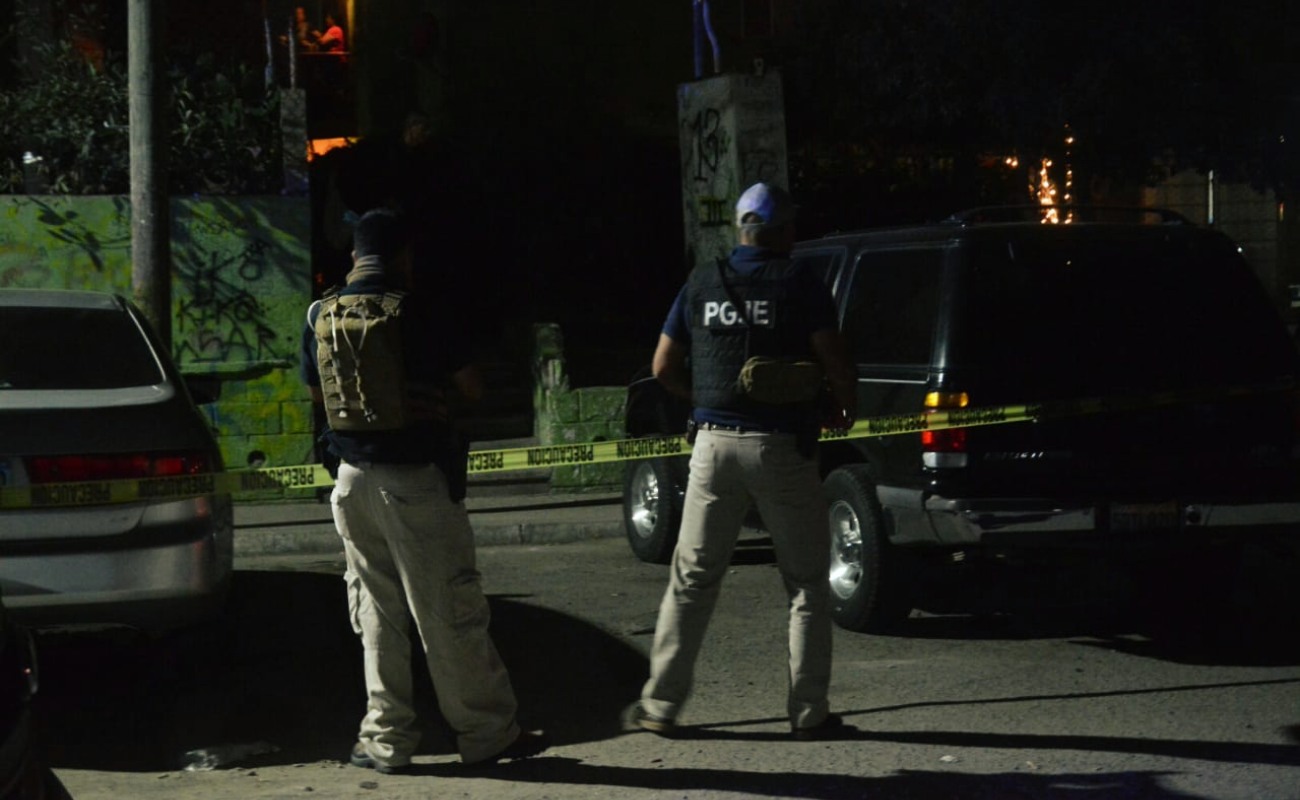 Dos asesinados y un herido en Ensenada