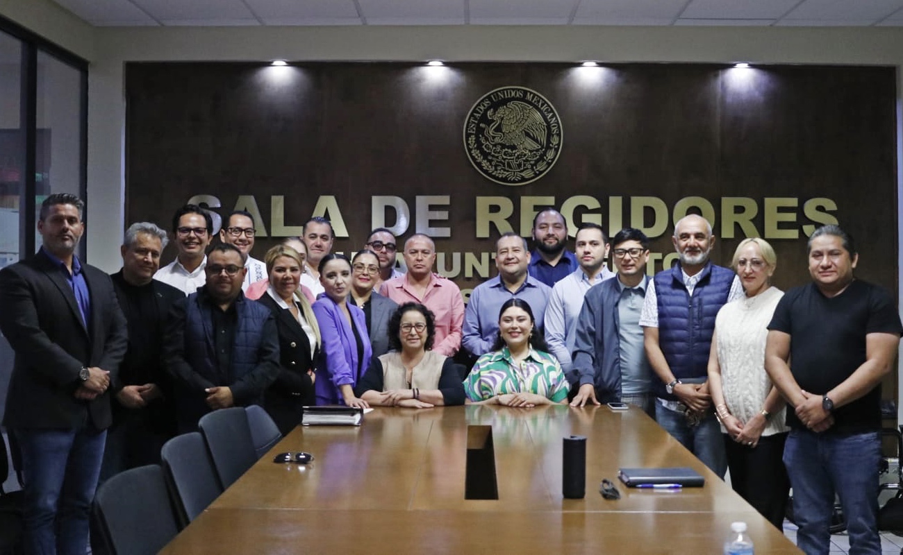 Se reúne presidenta municipal Alejandra Padilla Orozco con alcaldesa electa Rocio Adame Muñoz