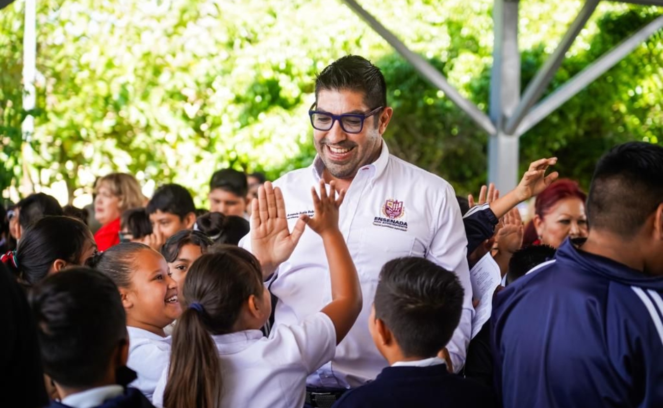 Impulsa Armando Ayala campañas de prevención de siniestros y delitos