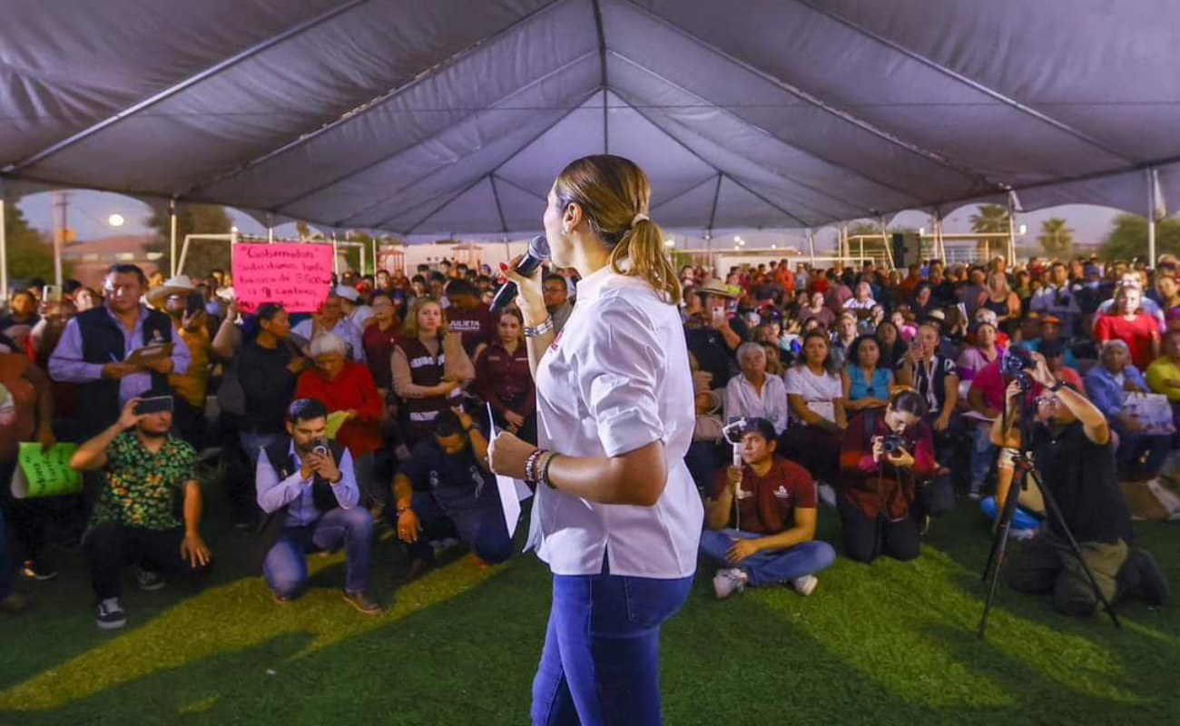 Acude gobernadora Marina del Pilar a reunión comunitaria son residentes de Ciudad Guadalupe Victoria