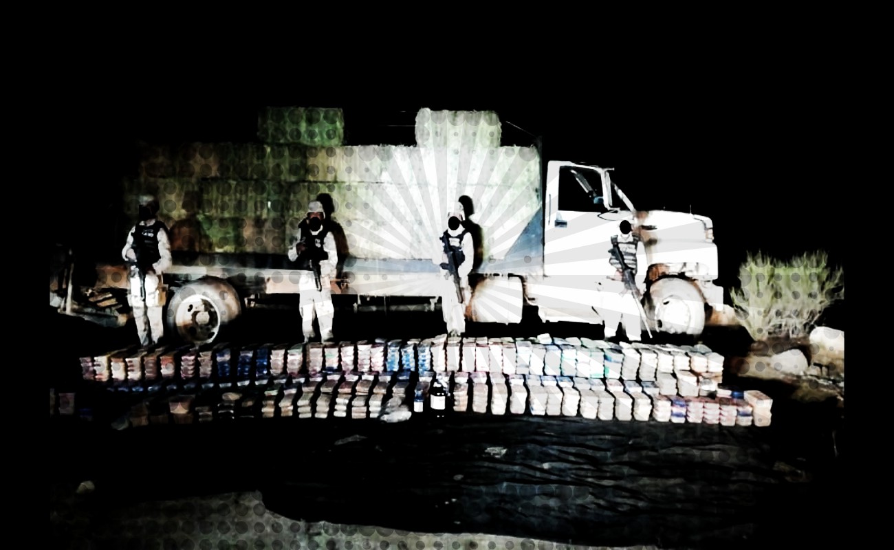 Abandonan camión con amplio surtido de droga