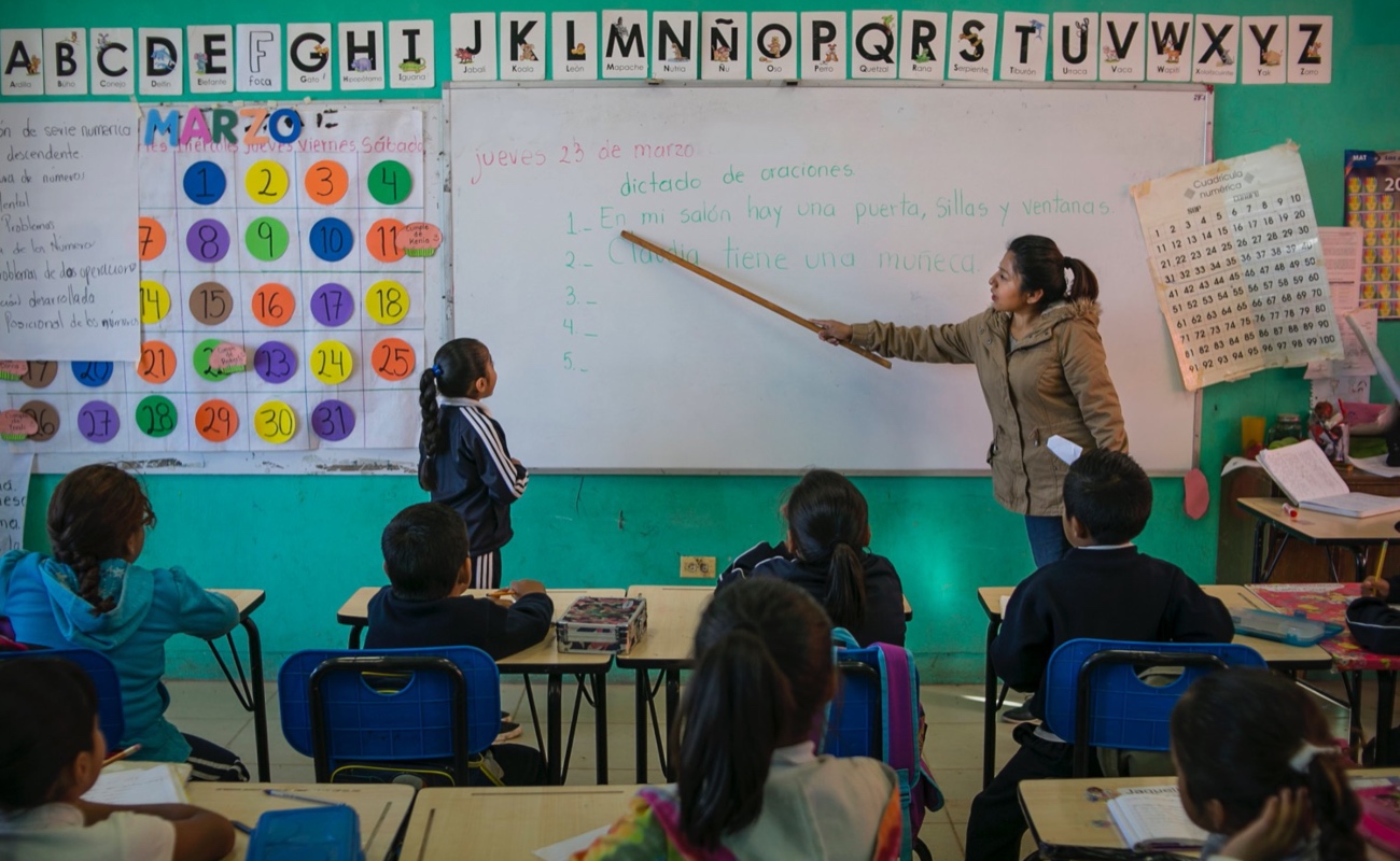 Capacitan a docentes de Tijuana para reforzar la educación de menores migrantes
