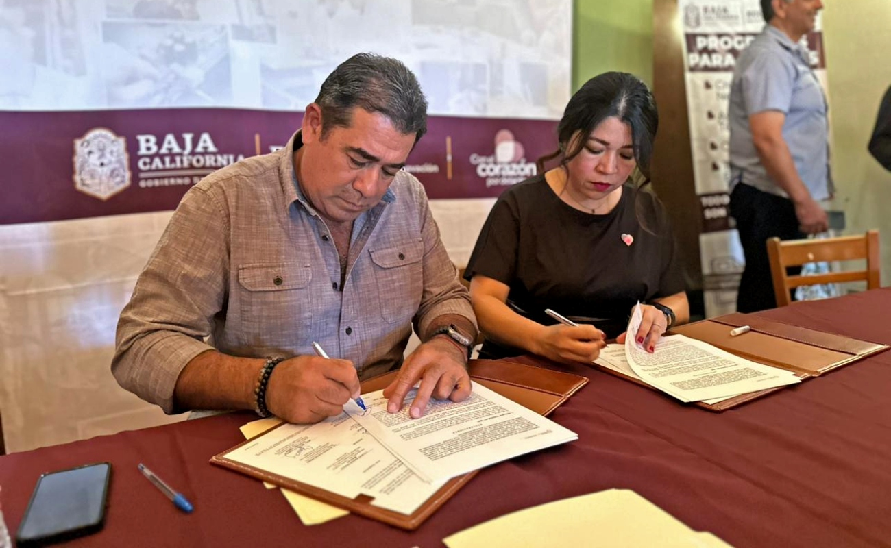 Firma Secretaría de Economía convenio de colaboración con CANIRAC Tijuana