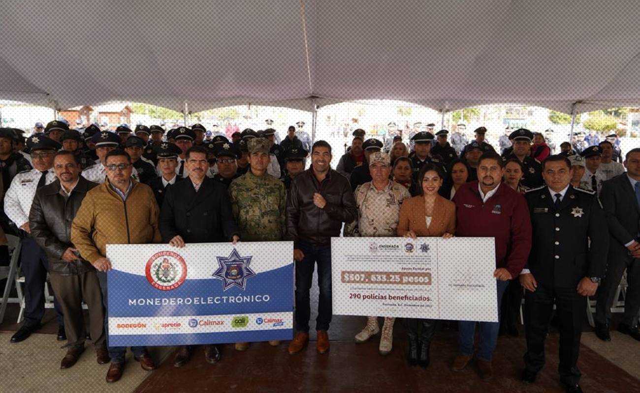 Reconoce alcalde Armando Ayala a elementos de Seguridad Pública en el Día Internacional del Policía