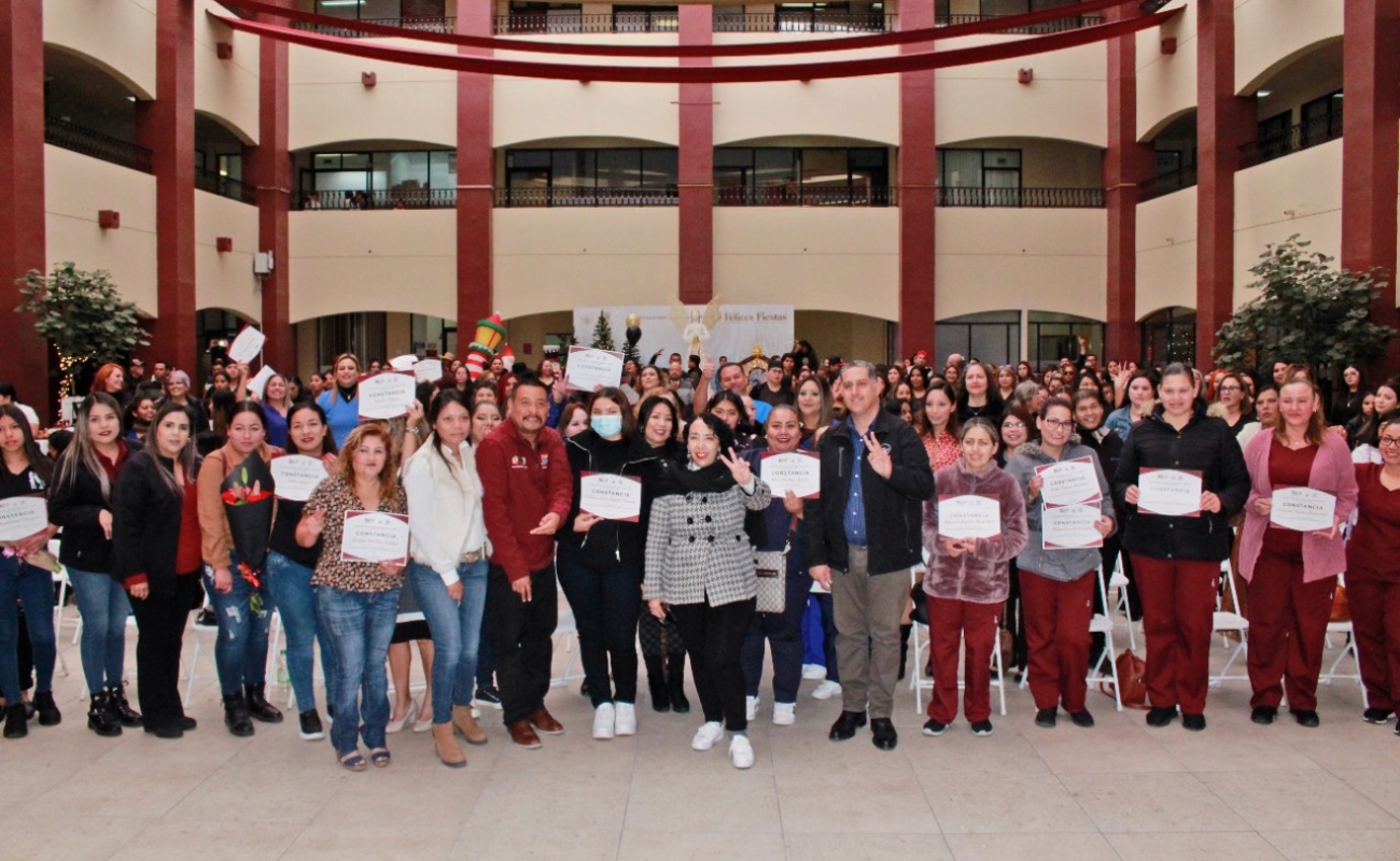 Celebran graduación de participantes en talleres del Sistema DIF Rosarito