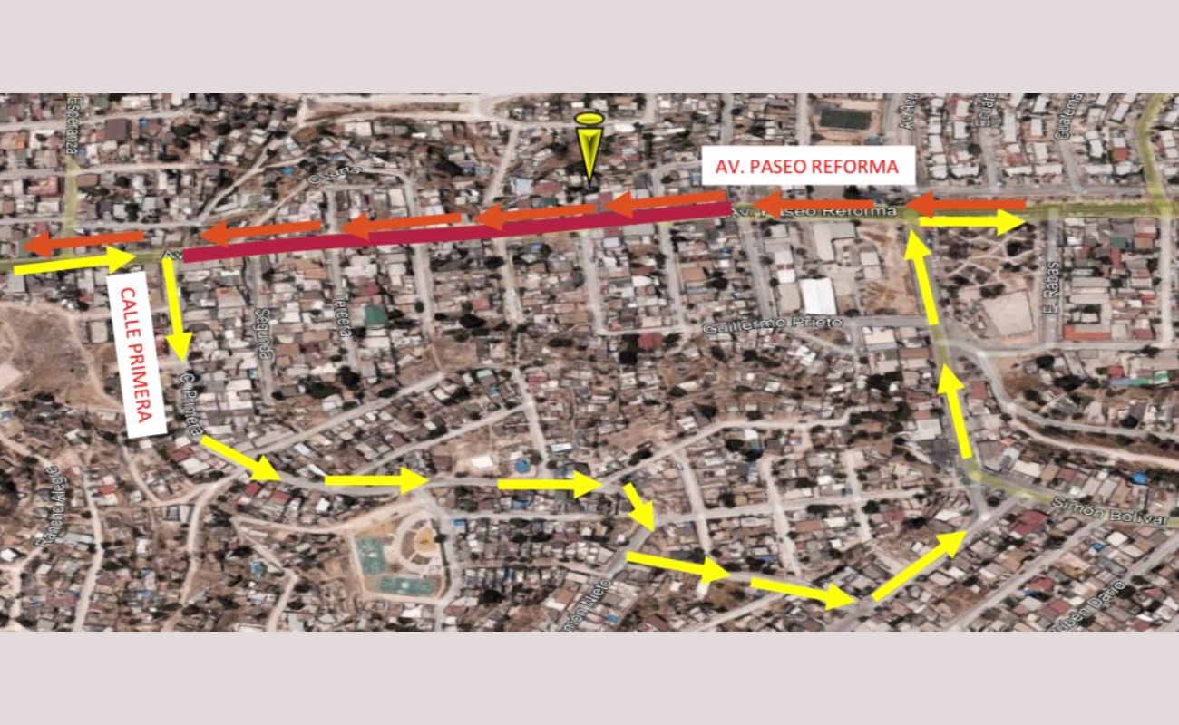 Desvío vehicular en avenida Paseo Reforma por obras de bacheo