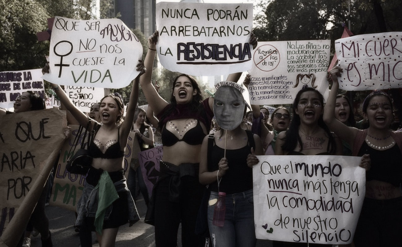 Alto a violencia y a desigualdad, demandan mujeres tras marcha