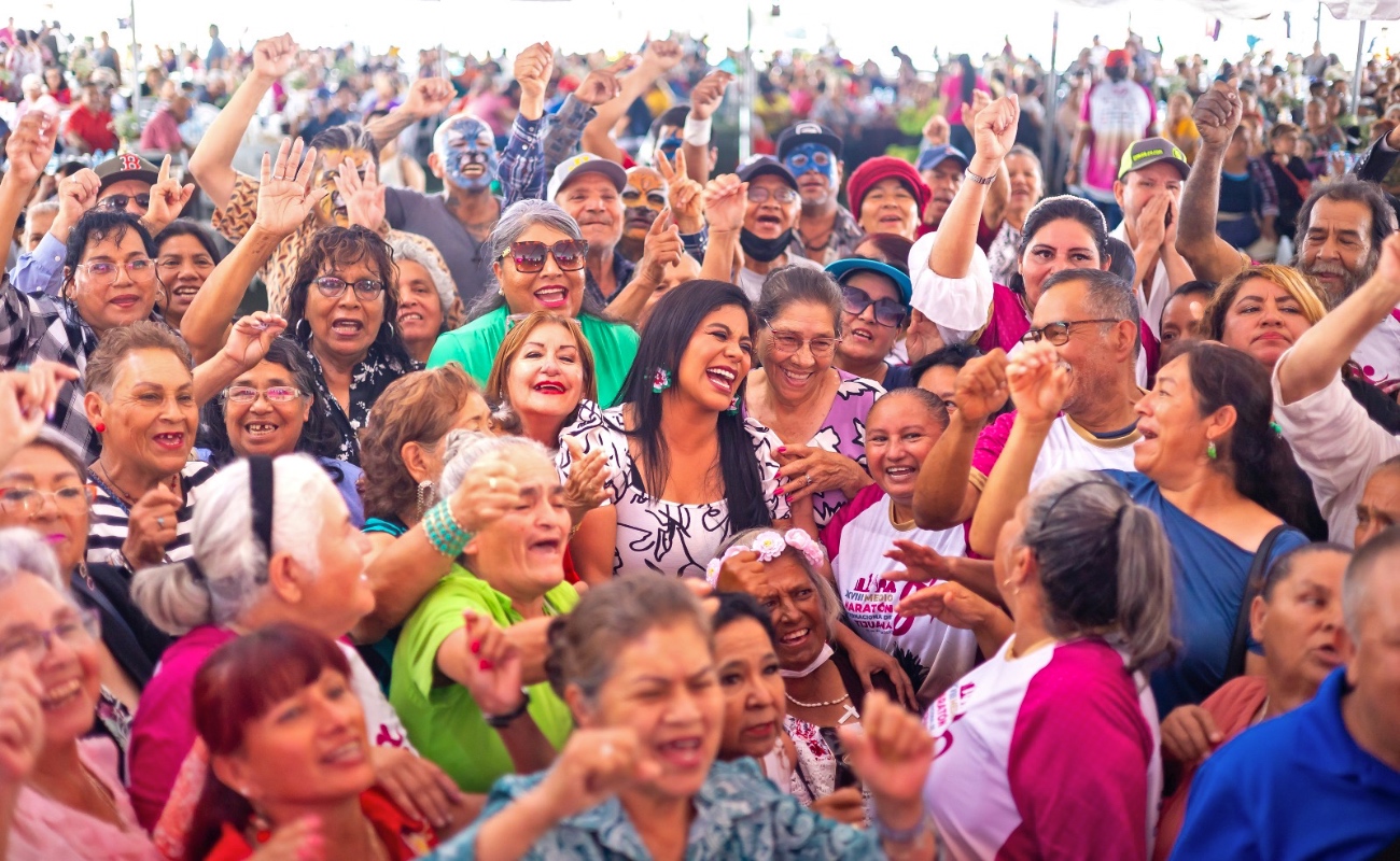 Acuden más de 2 mil personas al Festejo del Día del Abuelo en Tijuana