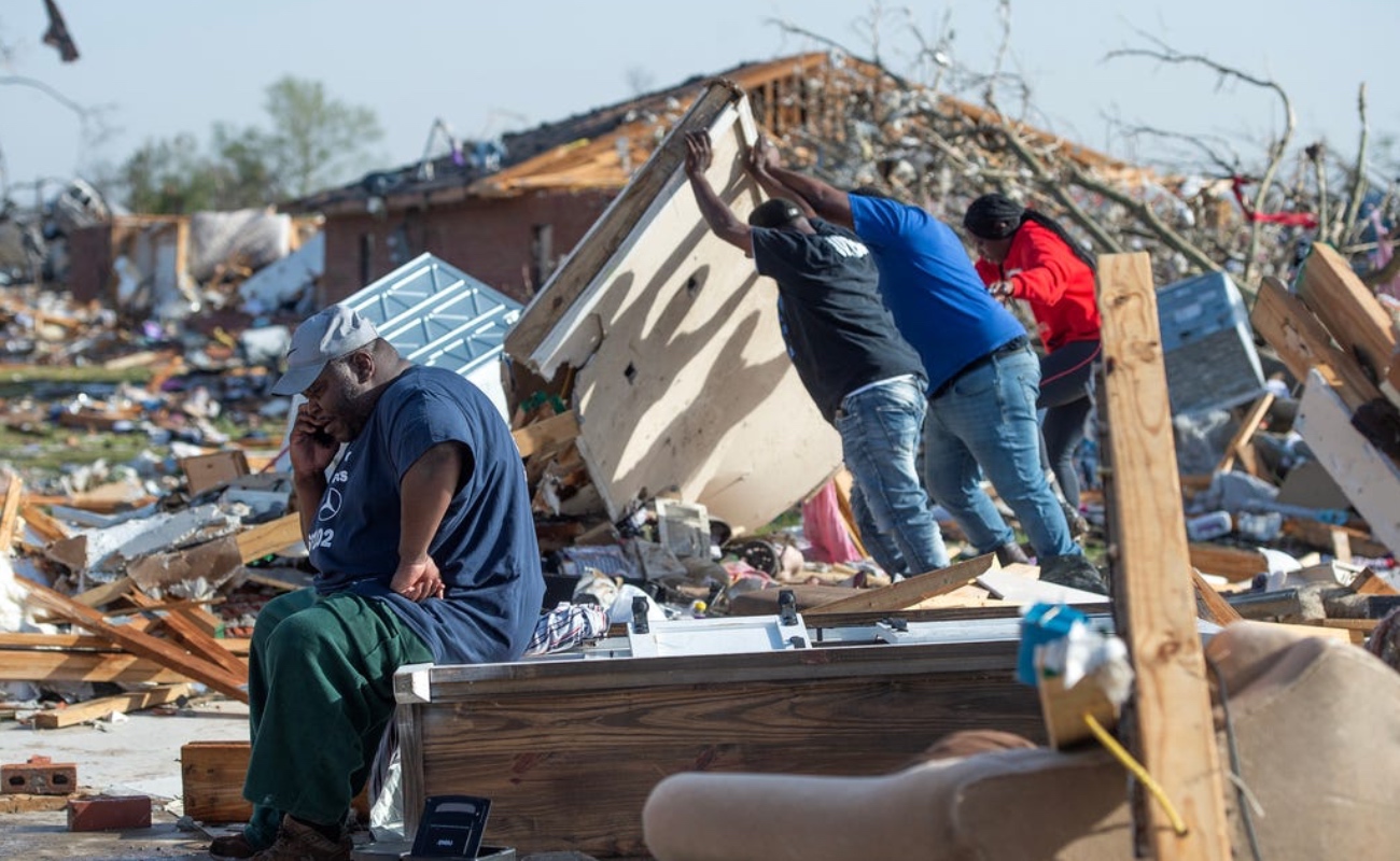 Deja 23 muertos tornado en Oeste de Misisipi
