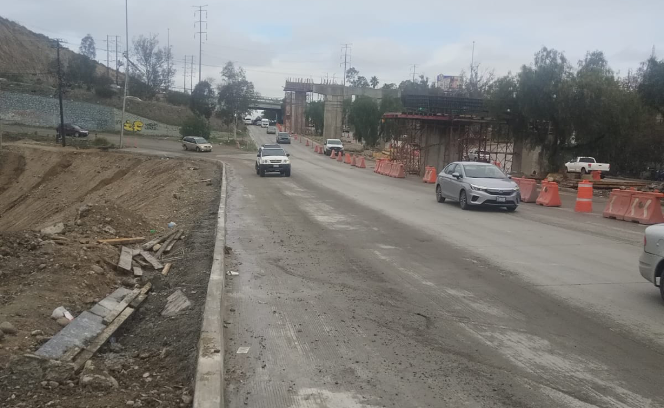 Habilitan tercer carril en bulevar Cuauhtémoc rumbo a Rosarito en Nodo Morelos