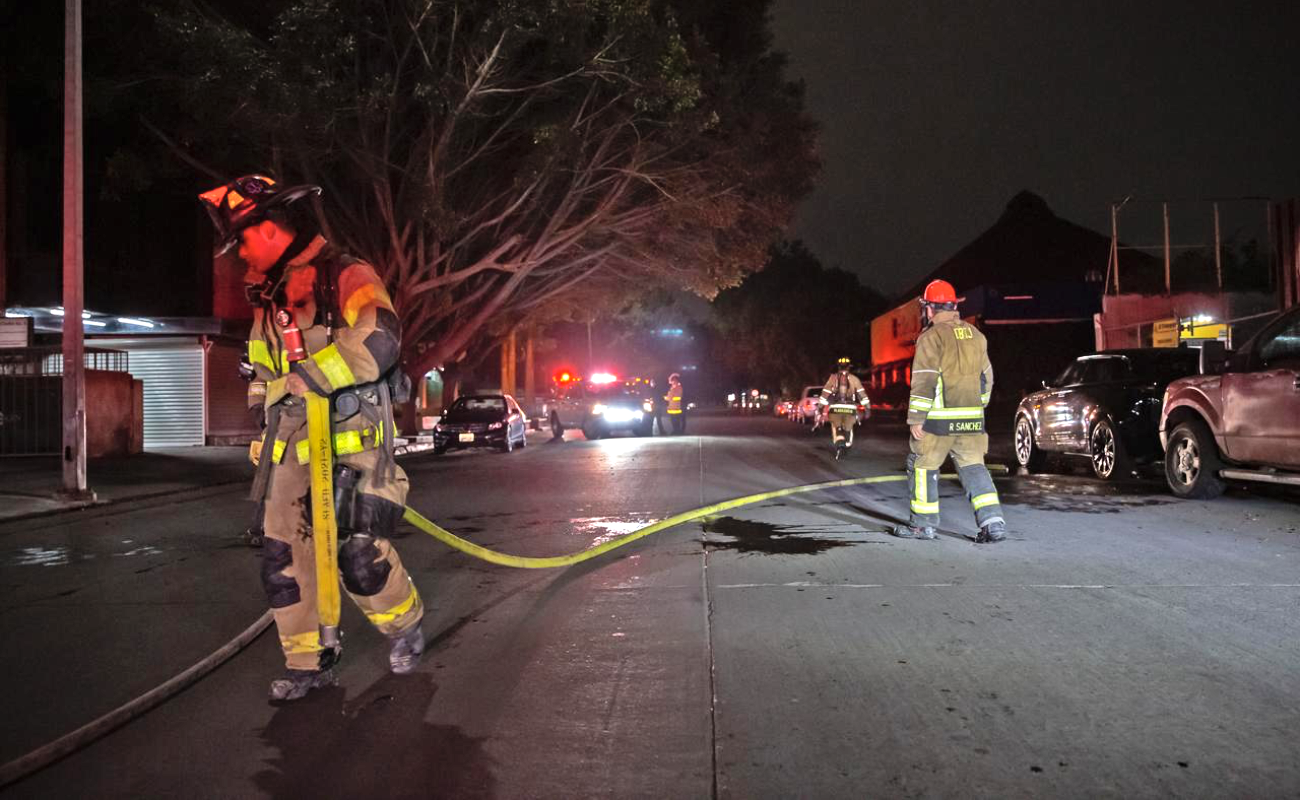 Atiende Bomberos fuga de gas en Zona Río