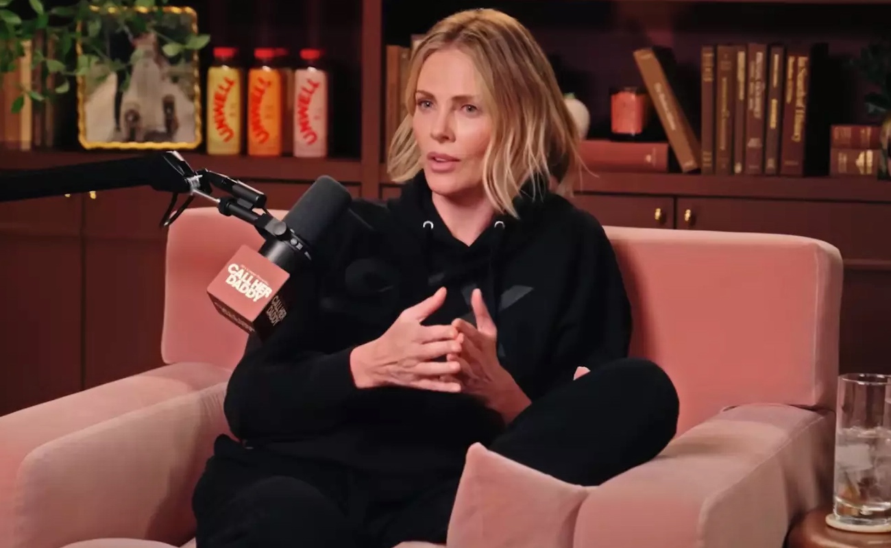 Charlize Theron explica por qué no ha revelado el nombre del director que la acosó sexualmente