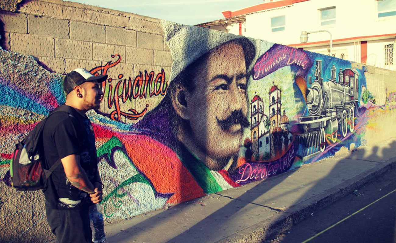 Combaten con murales el grafiti en "La Villa"