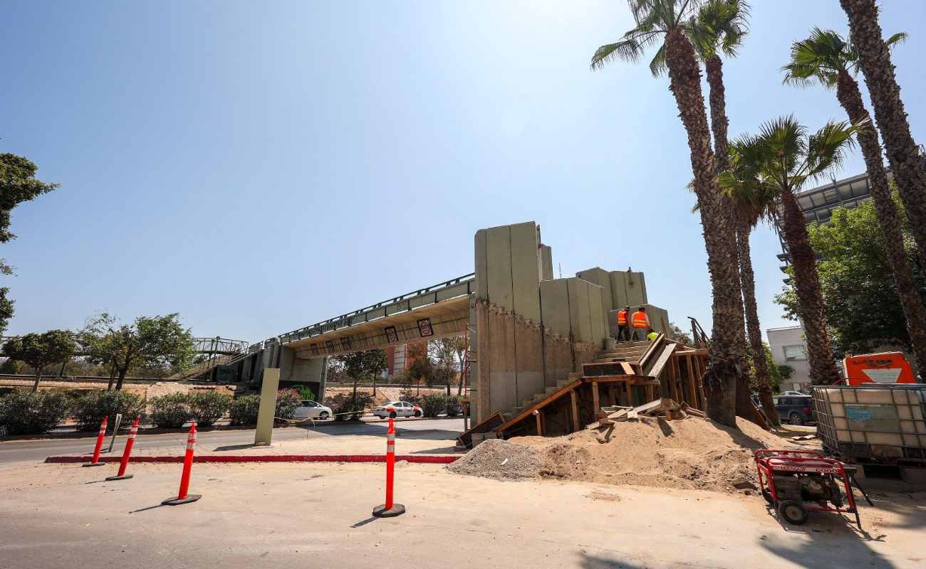 Adecúa Ayuntamiento puente peatonal para uso de bicicleta