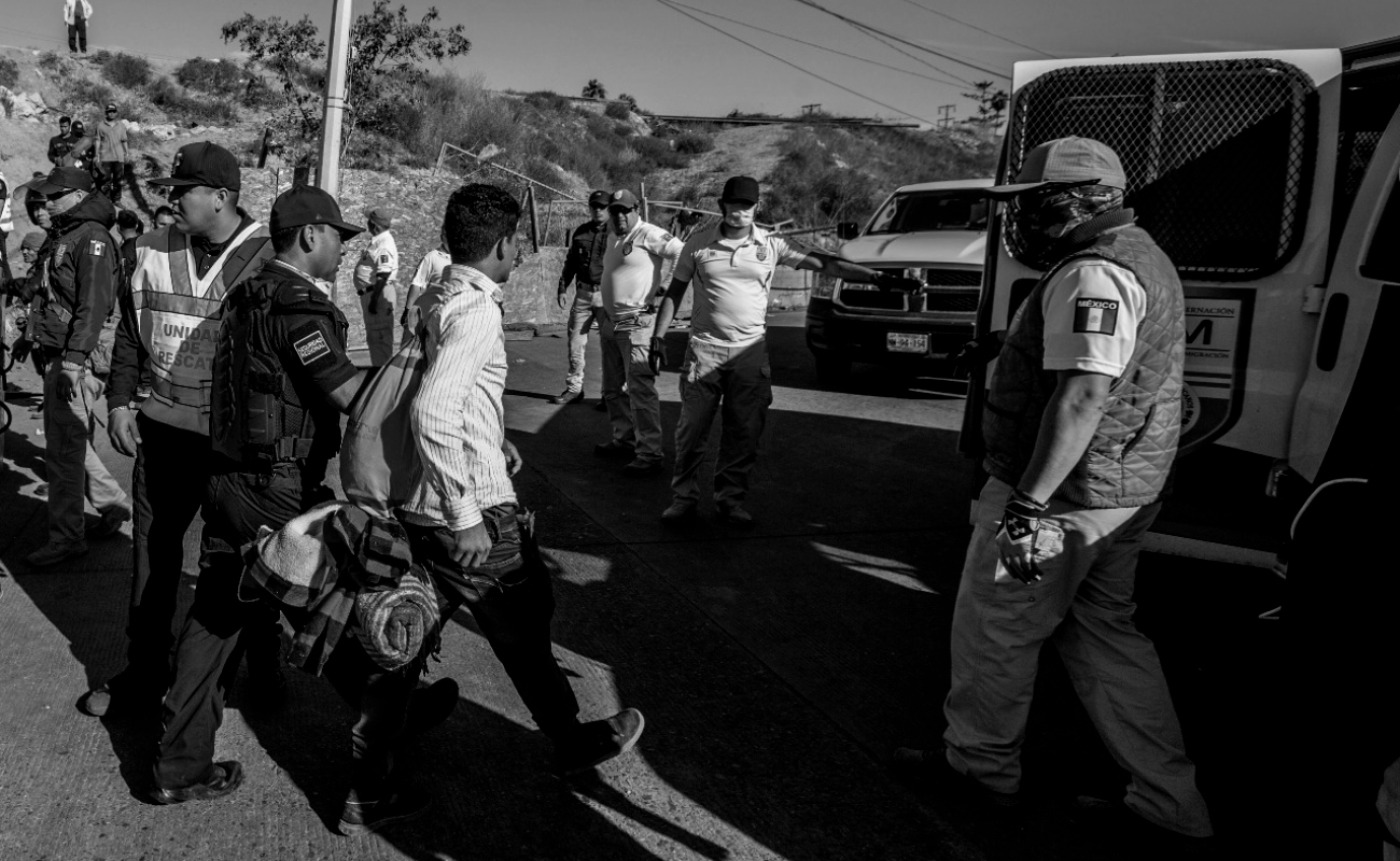 Desde Tijuana deportarían a 500 a centroamericanos que causaron conflictos en garita de San Ysidro