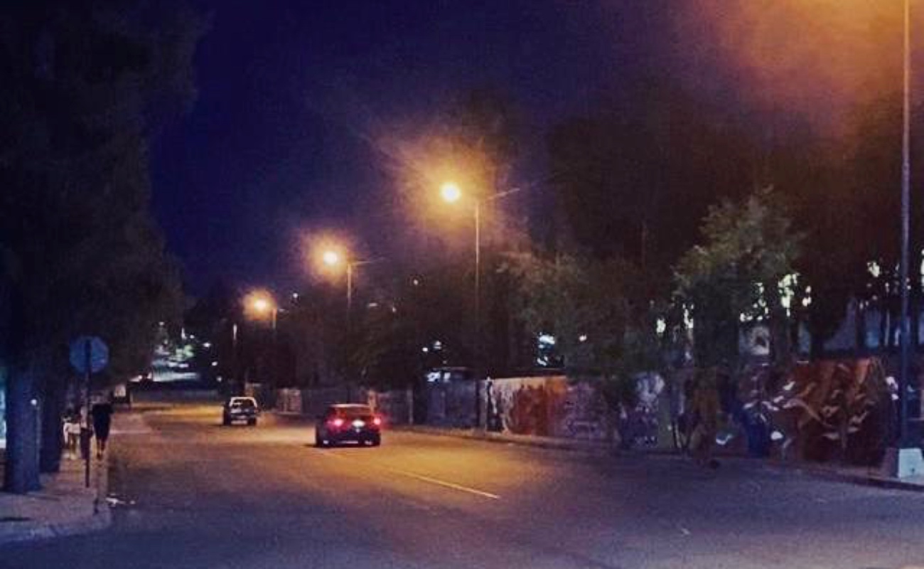 Gobierno de Tecate instala luminarias nuevas en el descanso