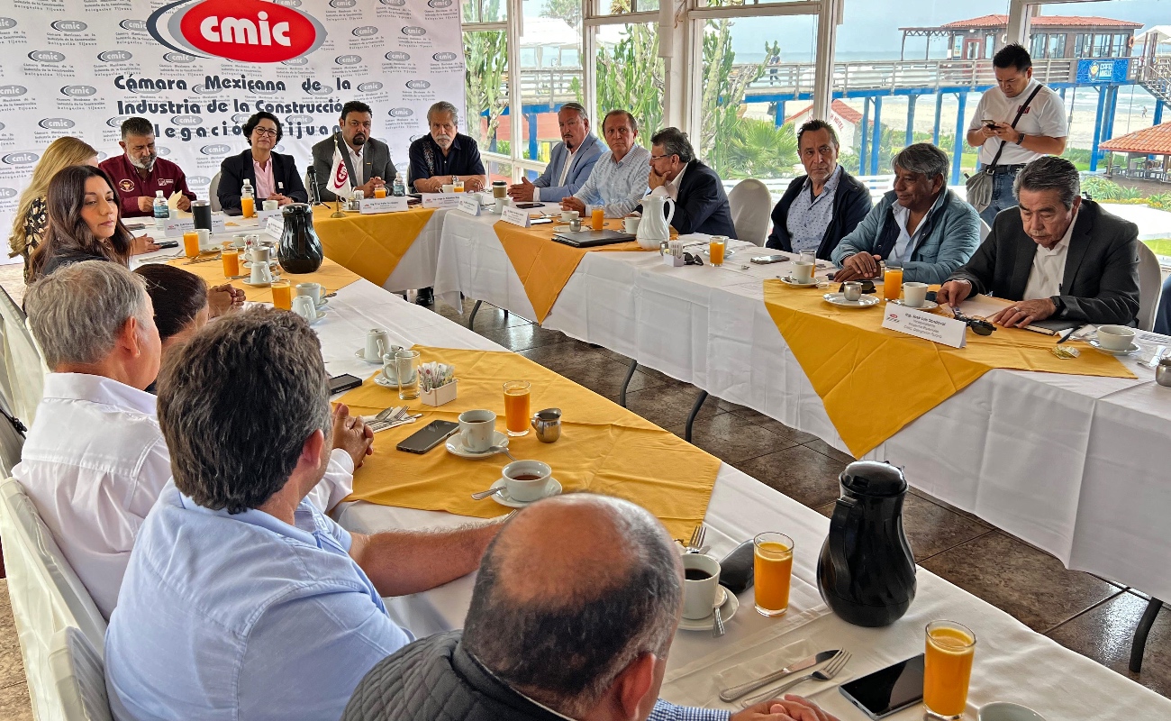 Acuerdan CMIC y Ayuntamiento de Rosarito alianza para transformar obra pública