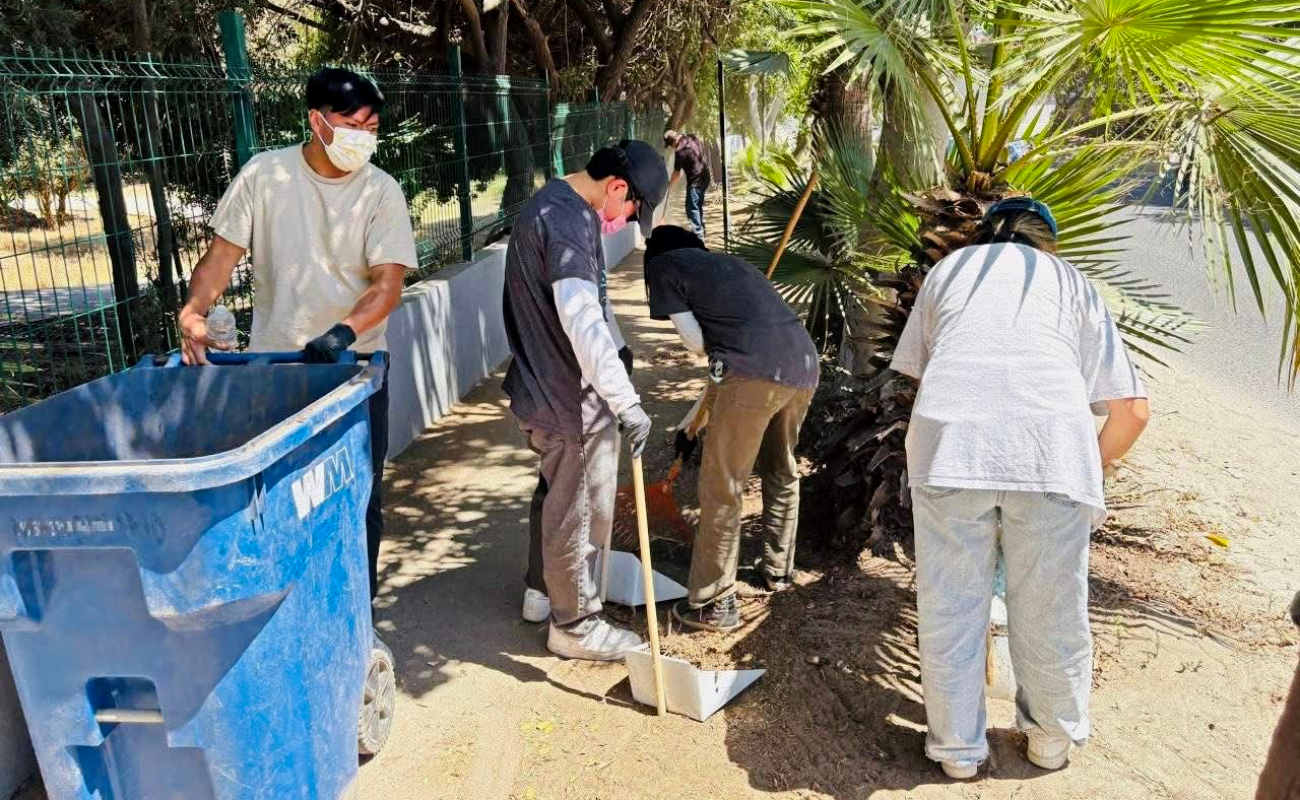Realizan brigada extraordinaria de limpieza en Parque Los Encinos