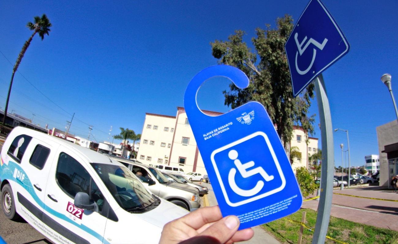 Invitan a renovar tarjetón azul para personas con discapacidad