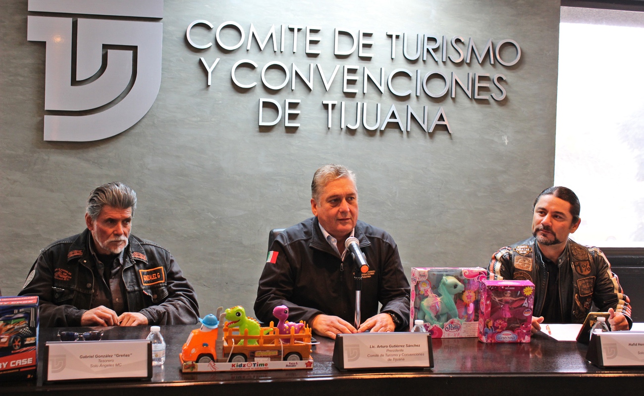 Entregarán motociclistas más de 10 mil regalos y sonrisas a niños de Tijuana