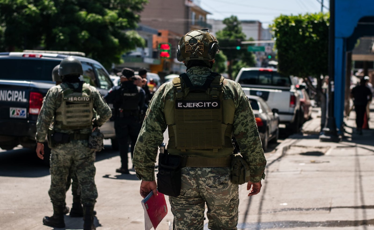 Hombre muere tras ataque armado en Callejón de Zona Centro; hay tres detenidos