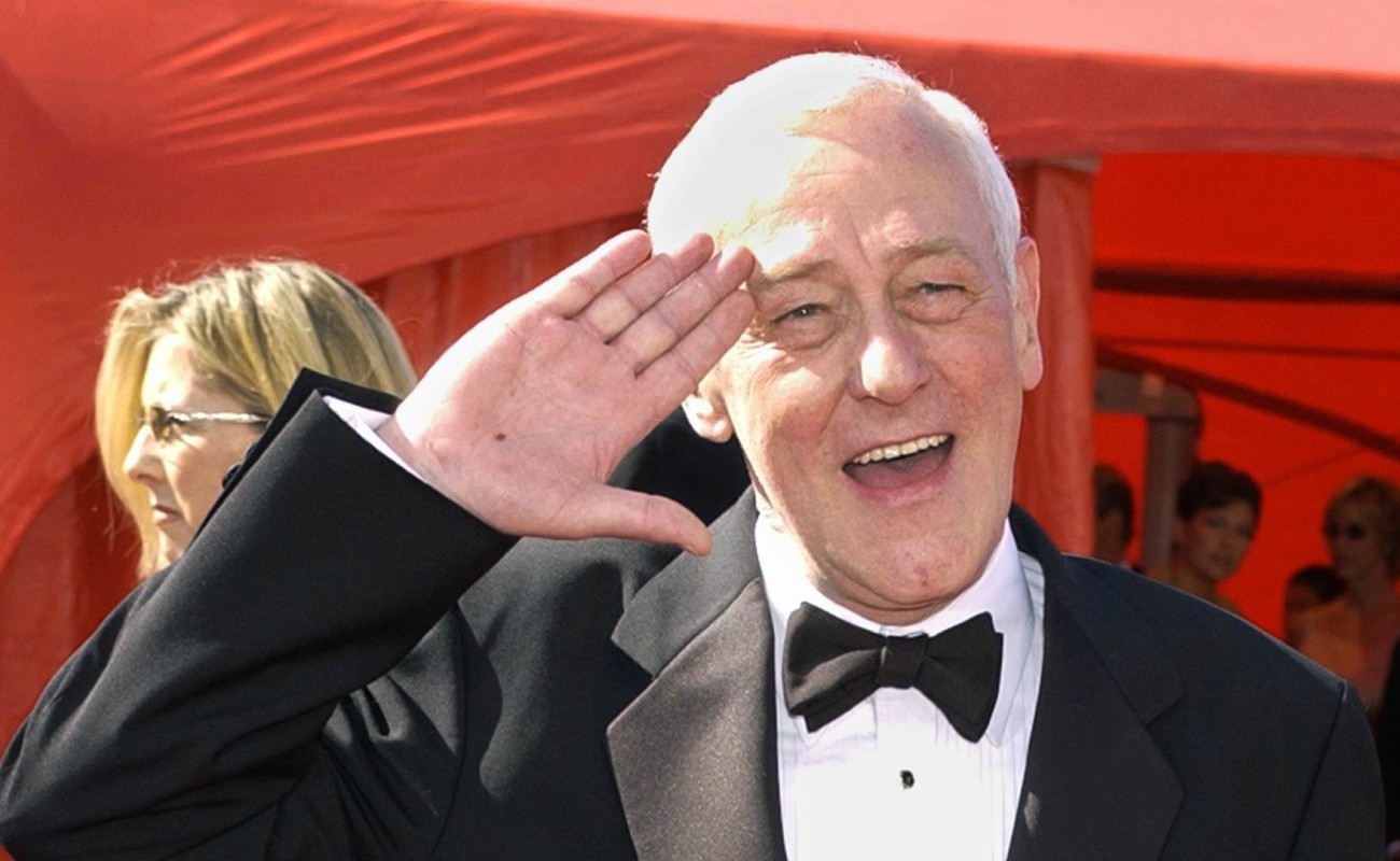 Fallece John Mahoney a los 77 años, el padre en la serie ‘Frasier’