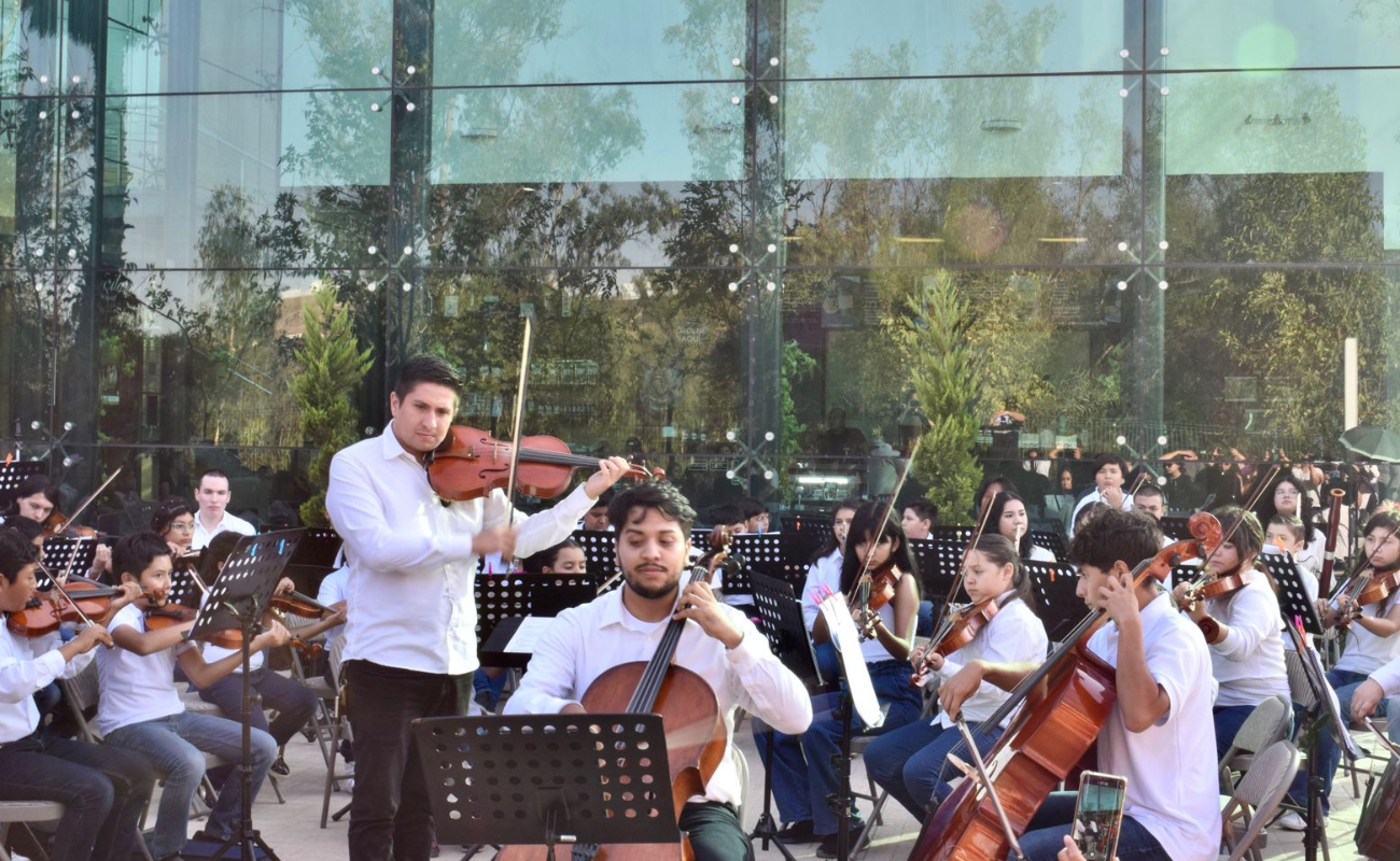 Alumnos del Campamento de Iniciación Instrumental “EnRédate” ofrecen concierto en CEART Tijuana