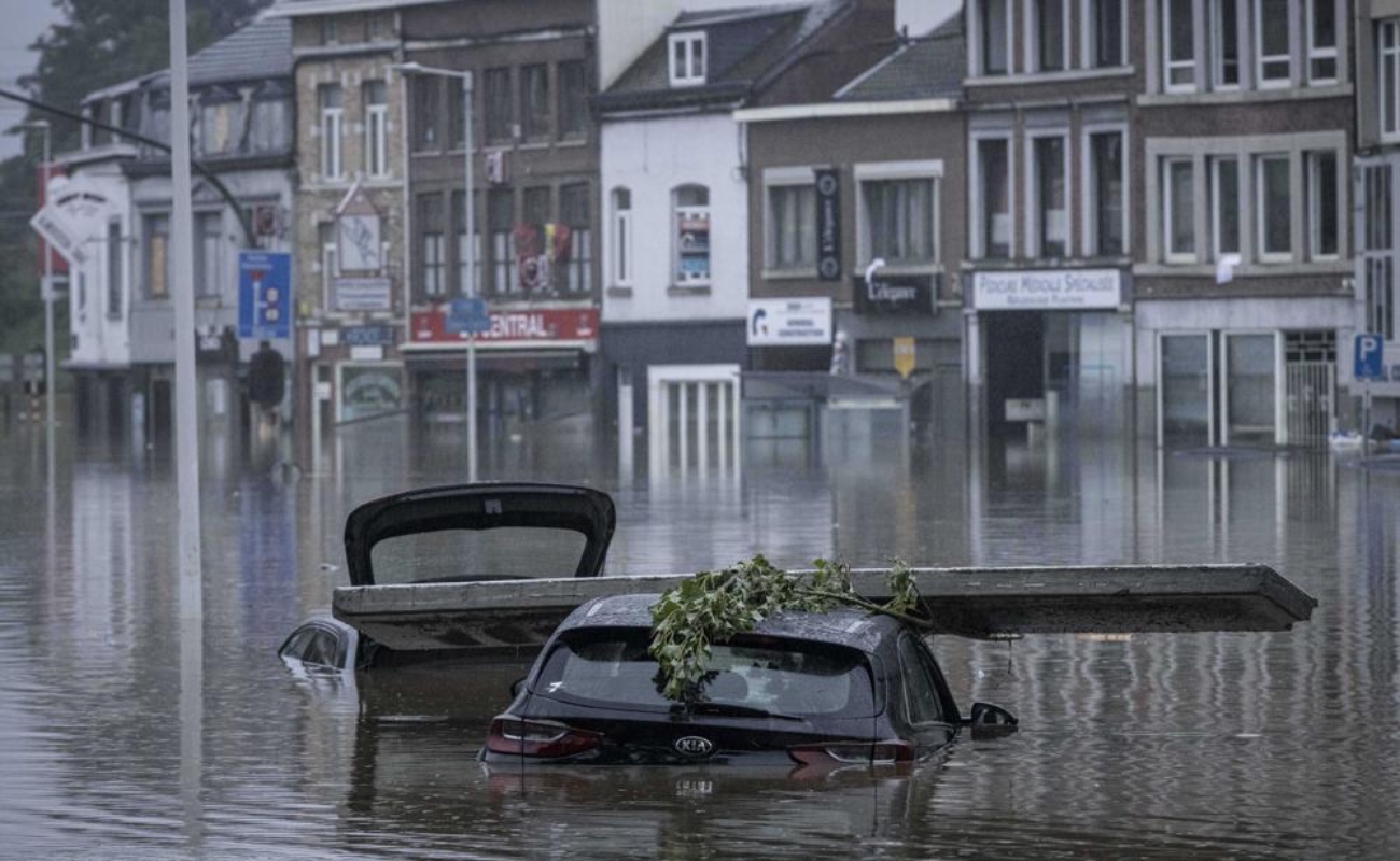 Sube a 120 las muertes por fuertes lluvias en Alemania y Bélgica