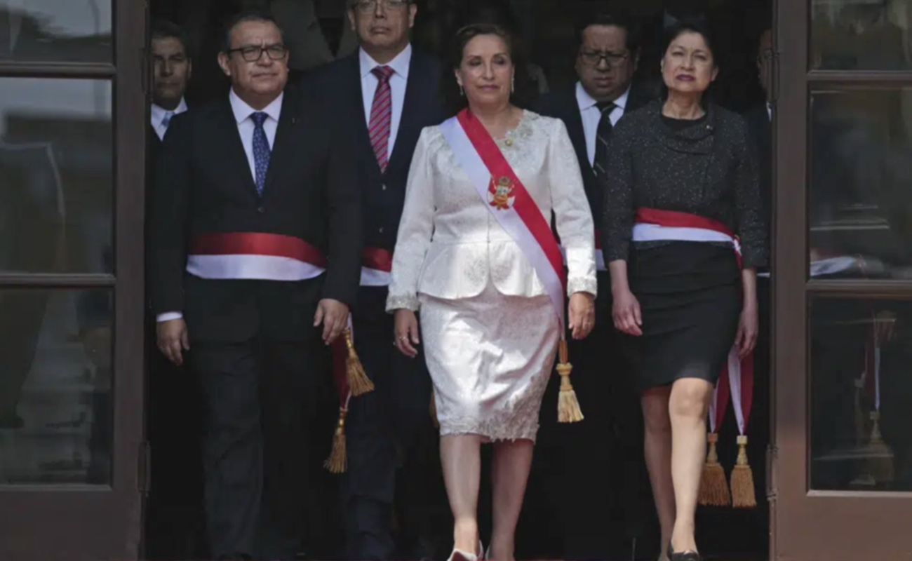 Descarta renunciar presidenta de Perú e insta al Congreso aprobar adelanto de elecciones