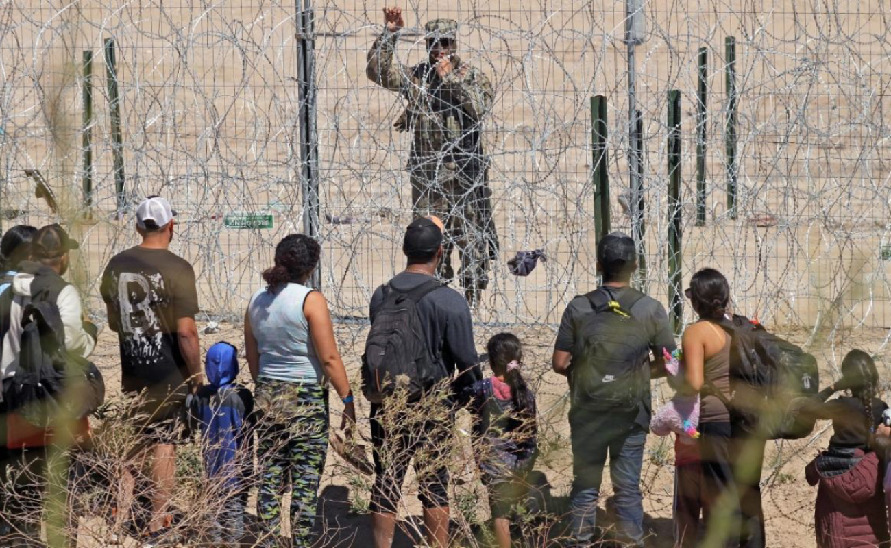 “México no aceptará repatriaciones de Texas”, respondió cancillería a ley antiinmigrante