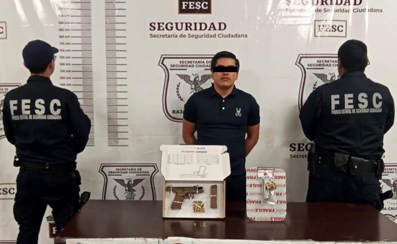 Detienen a hombre armado en Zona Urbana del Río Tijuana